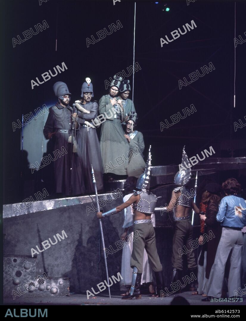 JESUCRISTO SUPERSTAR - LOS FARISEOS PRENDEN A JESUS (CAMILO SESTO).