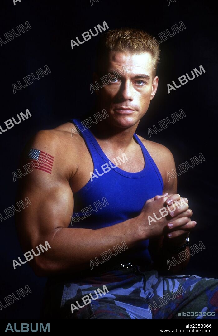JEAN-CLAUDE VAN DAMME en STREET FIGHTER, LA ÚLTIMA BATALLA, 1994 (STREET FIGHTER), dirigida por STEVEN DE SOUZA. Copyright COLUMBIA TRISTAR.