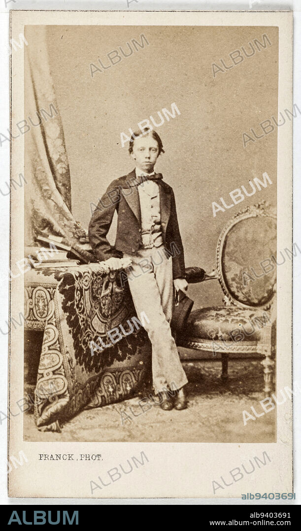 Portrait of Robert de Bourbon-Parme (1848-1907), Duke of Parma, nephew of the Count of Chambord and heir to the Duchy of Parma., Franck (François Gobinet de Villechole, dit), Photographer, Between 1860 and 1890, 2nd half of the 19th century, Photography, Graphic arts, Photography, Albumen paper print, Dimensions - Work: Height: 9 cm, Width: 5.5 cm, Dimensions: Height: 10.6 cm, Width: 6.2 cm.