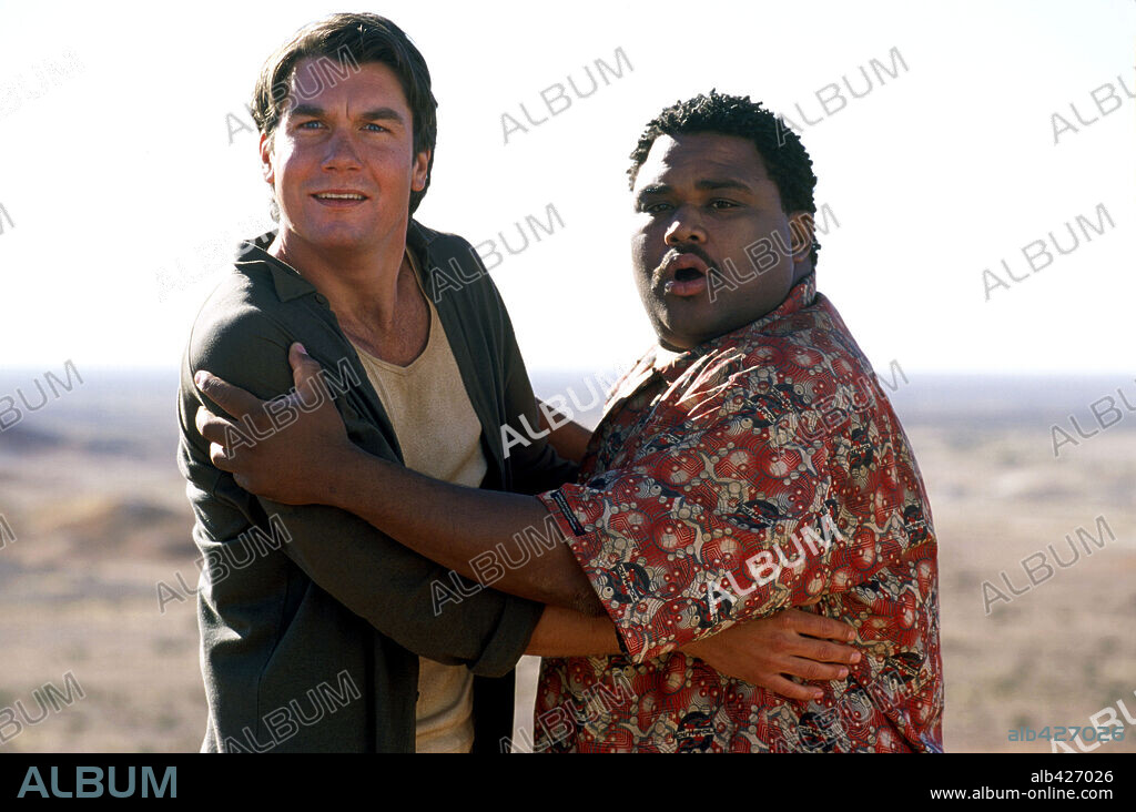 ANTHONY ANDERSON and JERRY O'CONNELL in KANGAROO JACK, 2003, directed by DAVID MCNALLY. Copyright WARNER BROS. PICTURES.