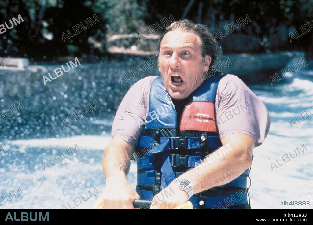 GERARD DEPARDIEU en MI PADRE ¡QUE LIGUE!, 1994 (MY FATHER THE HERO), dirigida por STEVE MINER. Copyright CITE FILMS/DD PROD./FILM PAR FILM/TOUCHSTONE PICTURE / FOREMAN, RICHARD.