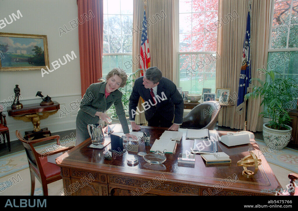 President Reagan and Nancy Reagan in the Oval Office.
