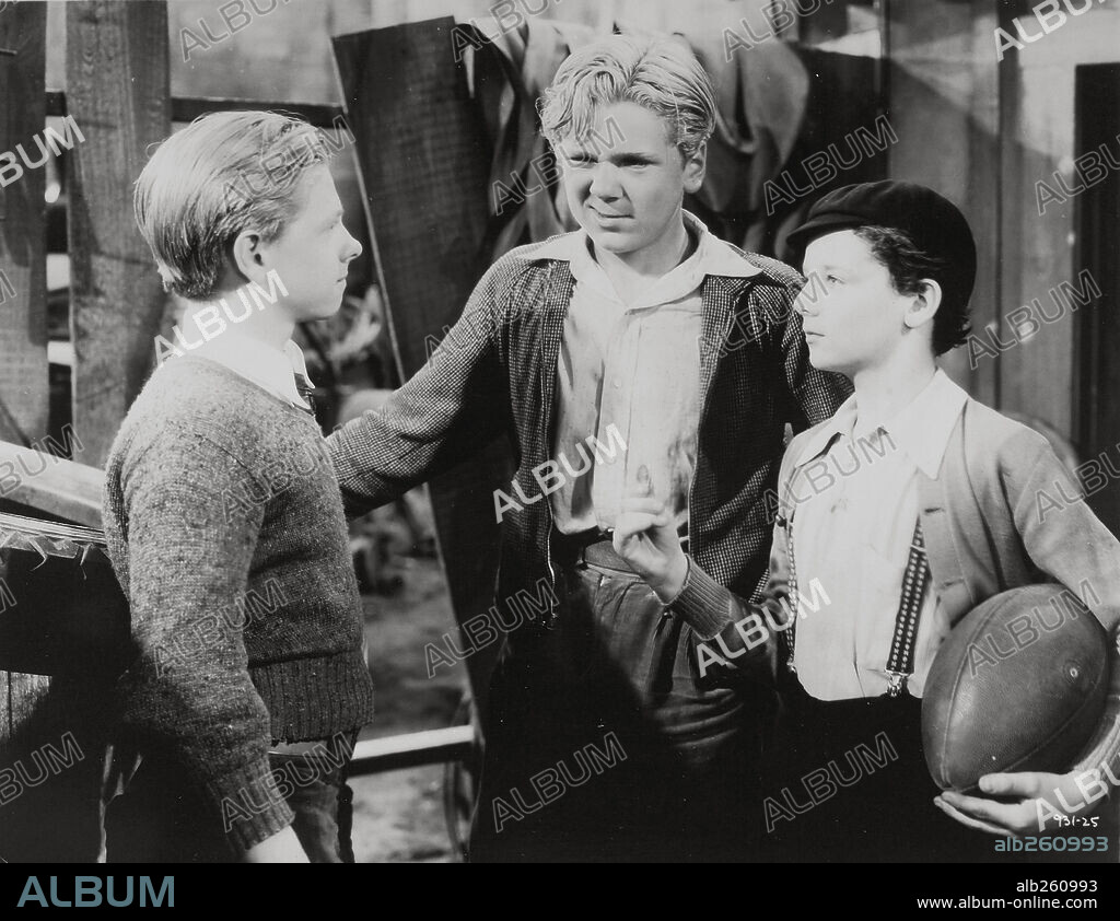 FREDDIE BARTHOLOMEW, JACKIE COOPER, NIÑO PRODIGIO and MICKEY ROONEY. FREDDIE BARTHOLOMEW, JACKIE COOPER and MICKEY ROONEY in THE DEVIL IS A SISSY, 1936, directed by ROWLAND BROWN and W. S. VAN DYKE. Copyright M.G.M.