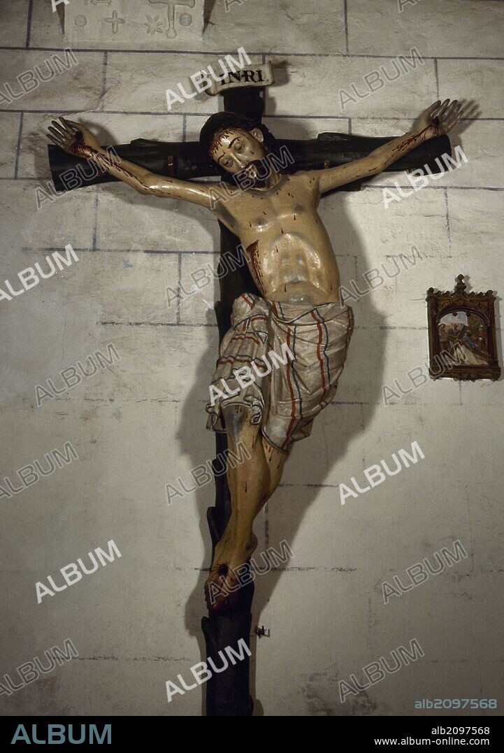 ARTE HISPANICO-GOTICO. Cristo crucificado de estilo gótico del siglo XV. Muruarte de Reta. Navarra.