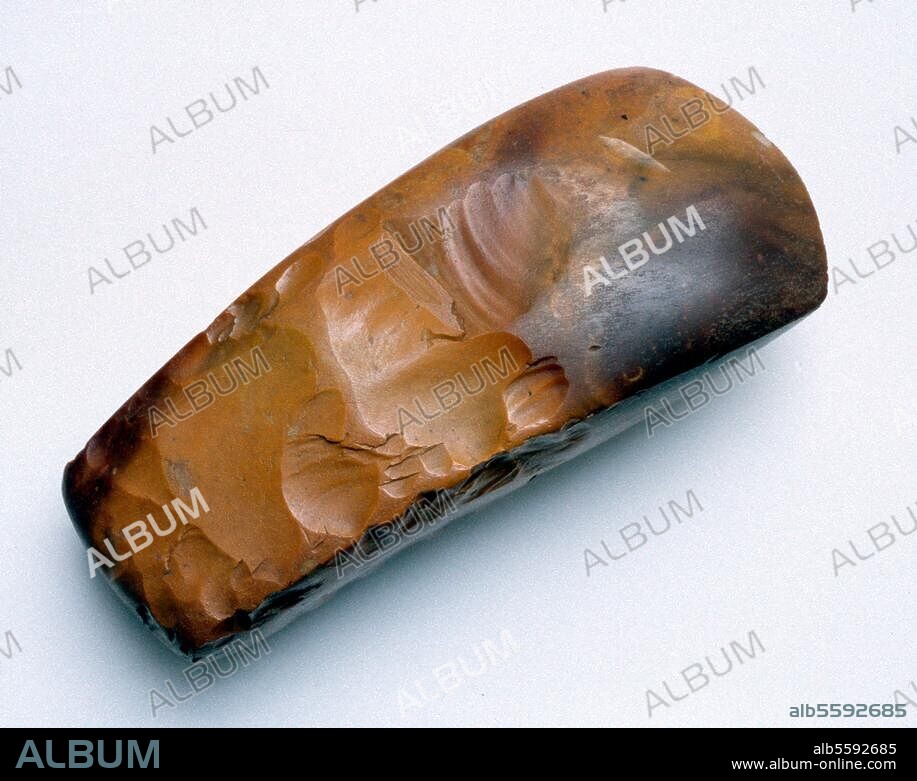 Assen, Drents Museum, Beil aus der Steinzeit © Annet van der Voort Kleinbild/24 × 36 mm.