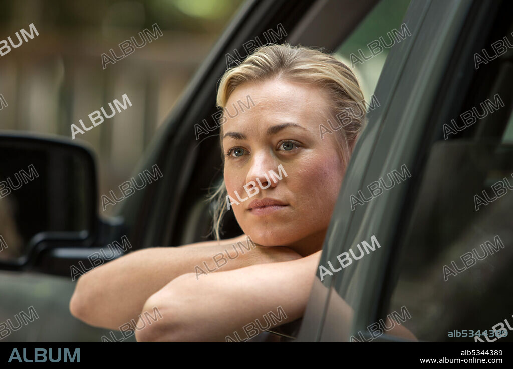 YVONNE STRAHOVSKI in HE'S OUT THERE, 2018, directed by QUINN LASHER. Copyright SCREEN GEMS.