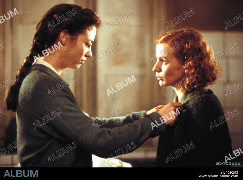 LEONOR WATLING en DESEO, 2002, dirigida por GERARDO VERA. Copyright LOLAFILMS.