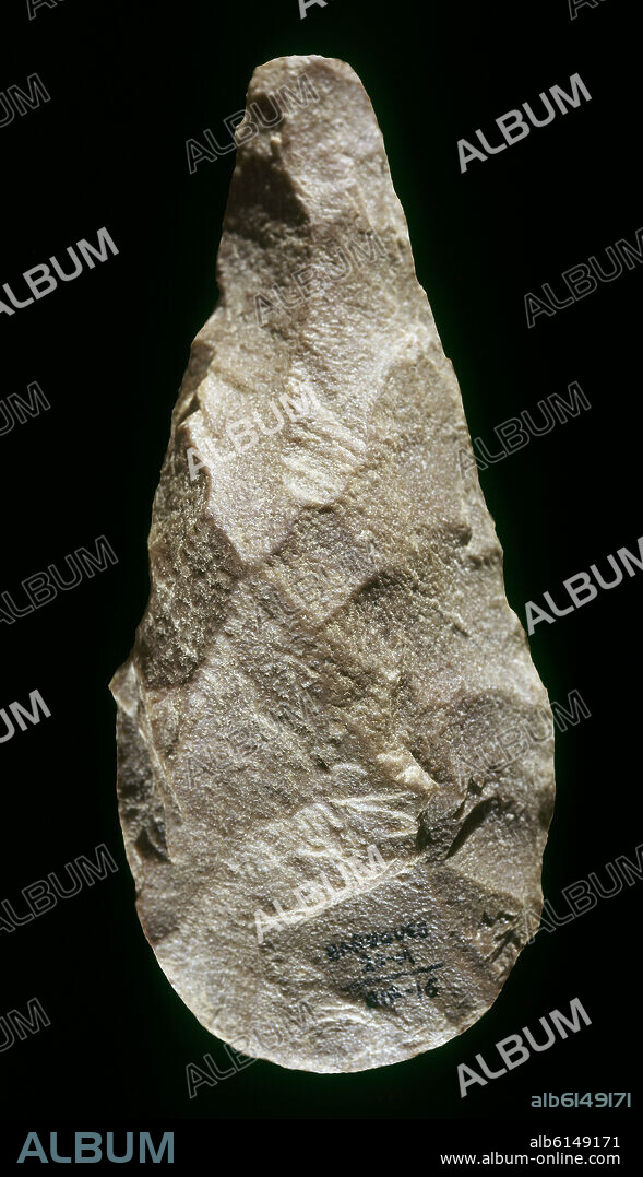 AUTOR LIBRE 01307. HACHA BIFAZ MICOQUIENSE.