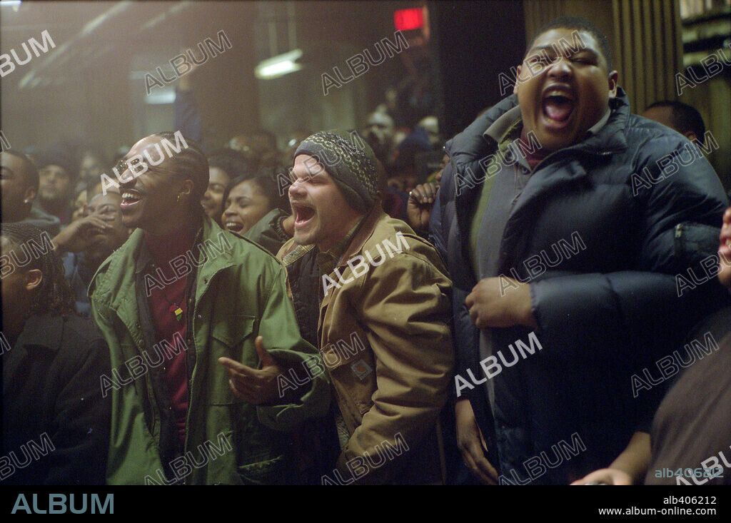 DE'ANGELO WILSON, EVAN JONES and OMAR BENSON MILLER in 8 MILE, 2002, directed by CURTIS HANSON. Copyright UNIVERSAL STUDIOS / REED, ELI.