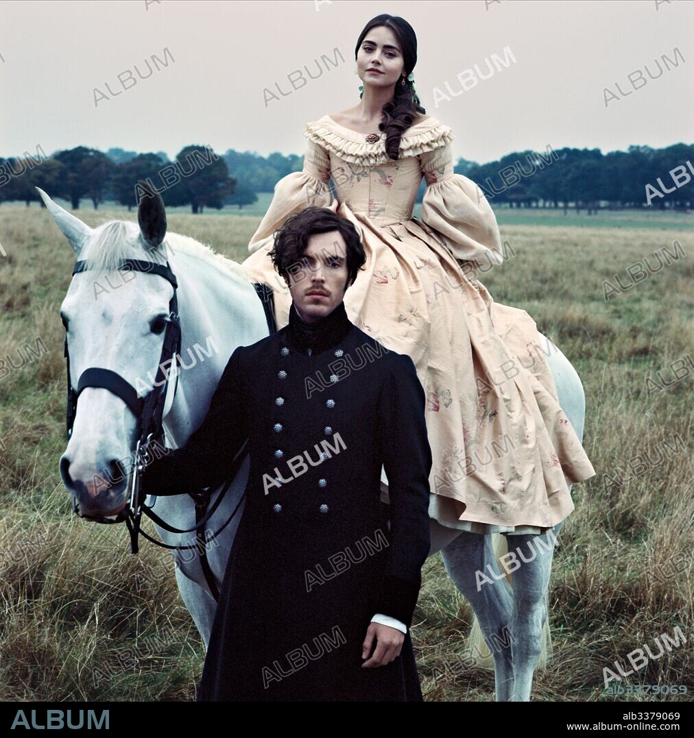 JENNA COLEMAN, VICTORIA VON ENGLAND and TOM HUGHES. JENNA COLEMAN and TOM HUGHES in VICTORIA, 2016, directed by DAISY GOODWIN. Copyright MAMMOTH SCREEN.