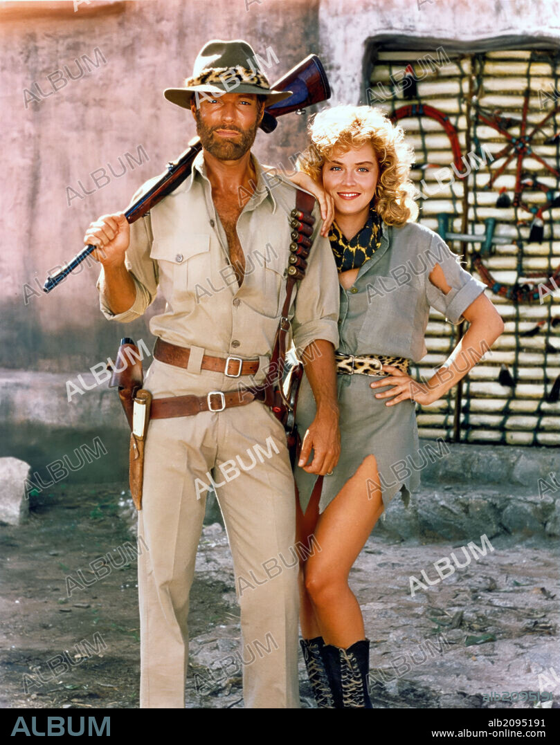 RICHARD CHAMBERLAIN and SHARON STONE in KING SOLOMON'S MINES, 1985, directed by J. LEE THOMPSON. Copyright CANNON FILMS.