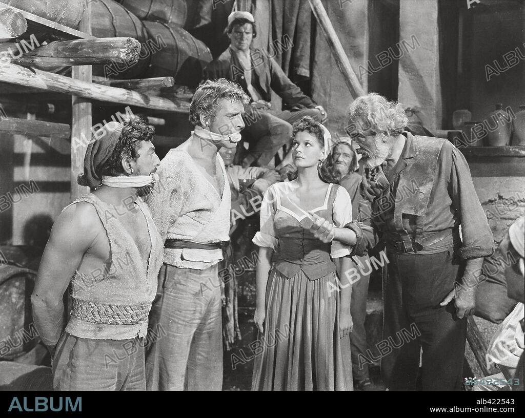 BURT LANCASTER, EVA BARTOK and NICK CRAVAT in THE CRIMSON PIRATE, 1952, directed by ROBERT SIODMAK. Copyright WARNER BROTHERS.
