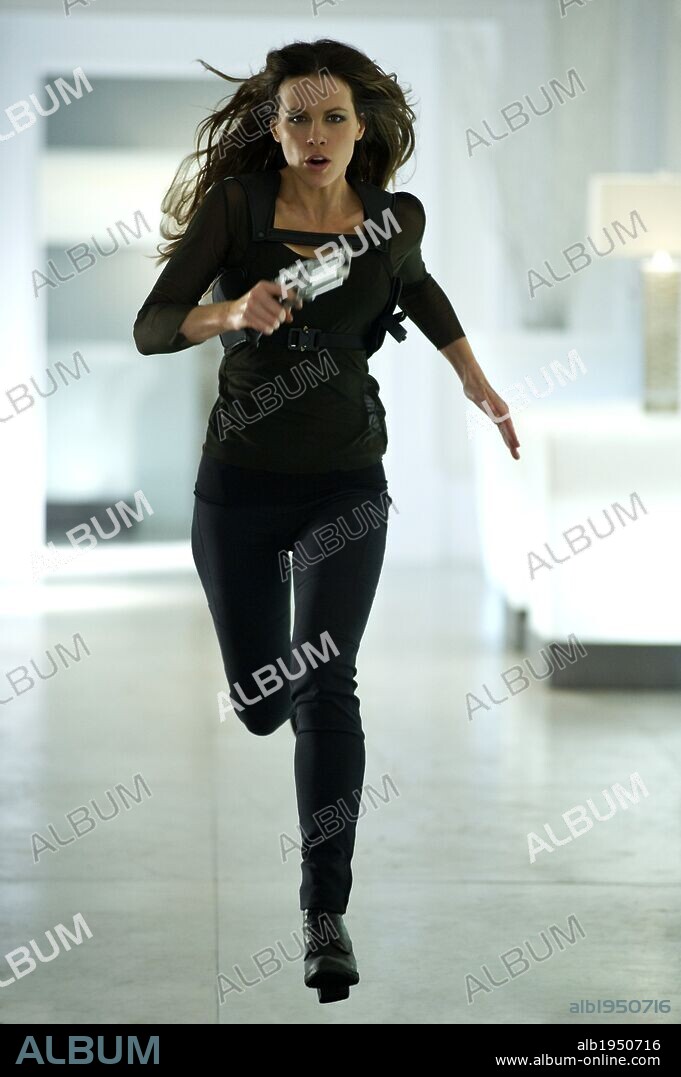KATE BECKINSALE en DESAFIO TOTAL, 2012 (TOTAL RECALL), dirigida por LEN WISEMAN. Copyright COLUMBIA PICTURES.
