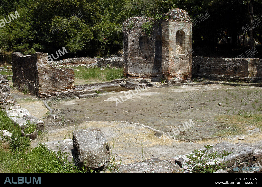ARTE ROMANO. REPUBLICA DE ALBANIA. Ruinas de una CASA o GIMNASIO. BUTRINTO.
