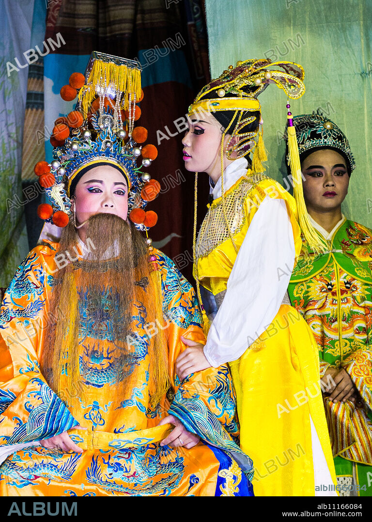 Chinese opera performers, Hungry Ghost Festival. Georgetown, Penang, Malaysia, Southeast Asia, Asia.