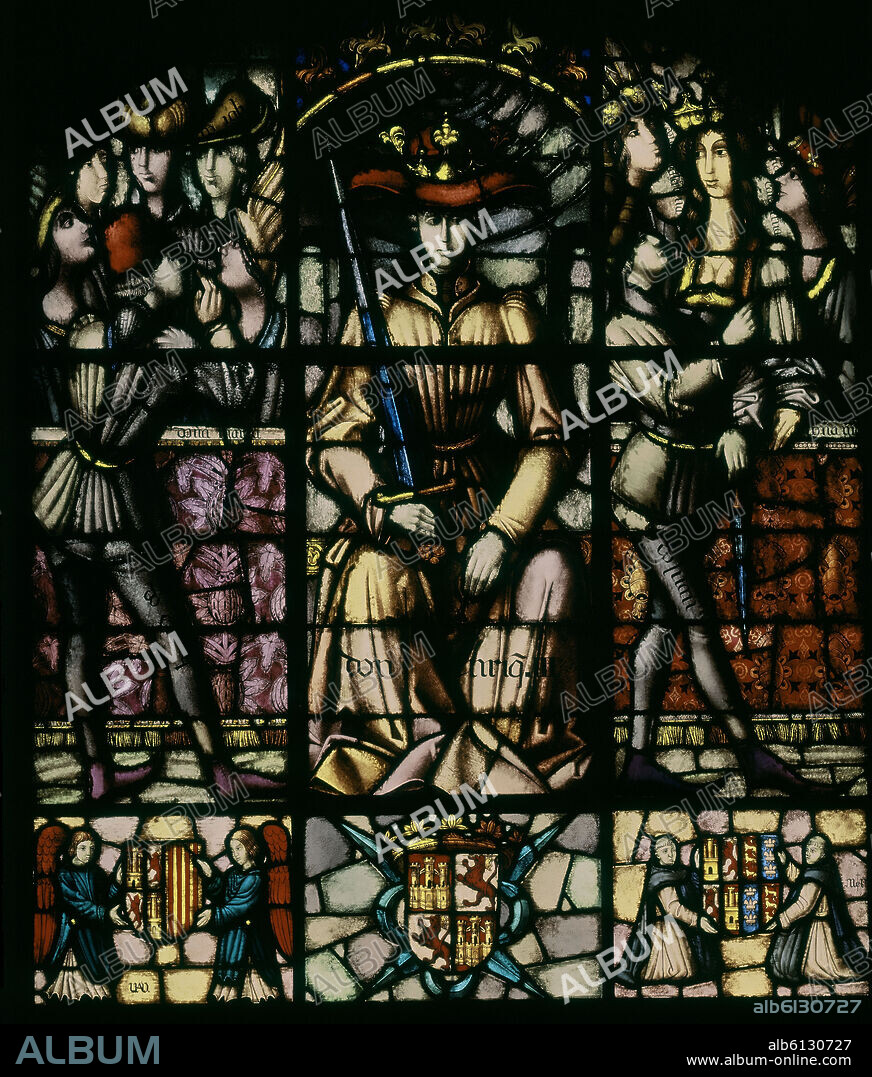 CARLOS MUÑOZ DE PABLOS (1938-). JUAN I DE NIÑO JUNTO A SU MADRE LEONOR Y ENRIQUE III - VIDRIERA DE LA SALA DE LA GALERA - SIGLO XX.