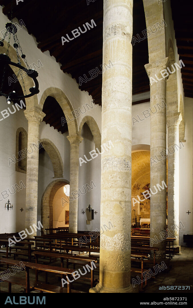 Baeza, iglesia de Santa Cruz (románica).