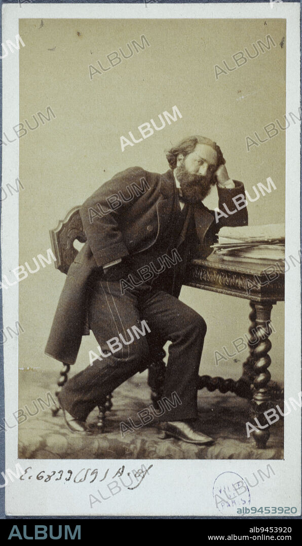 Portrait of Gustave Aimard or Aymard (Olivier Gloux, dit) (1818-1883), (novelist, great traveler), Pierre Petit & Trinquart, Photographer, Between 1870 and 1890, 2nd half of the 19th century, Graphic Arts, Photography, Albumen print, Height: 8.8 cm, Width: 5.3 cm.