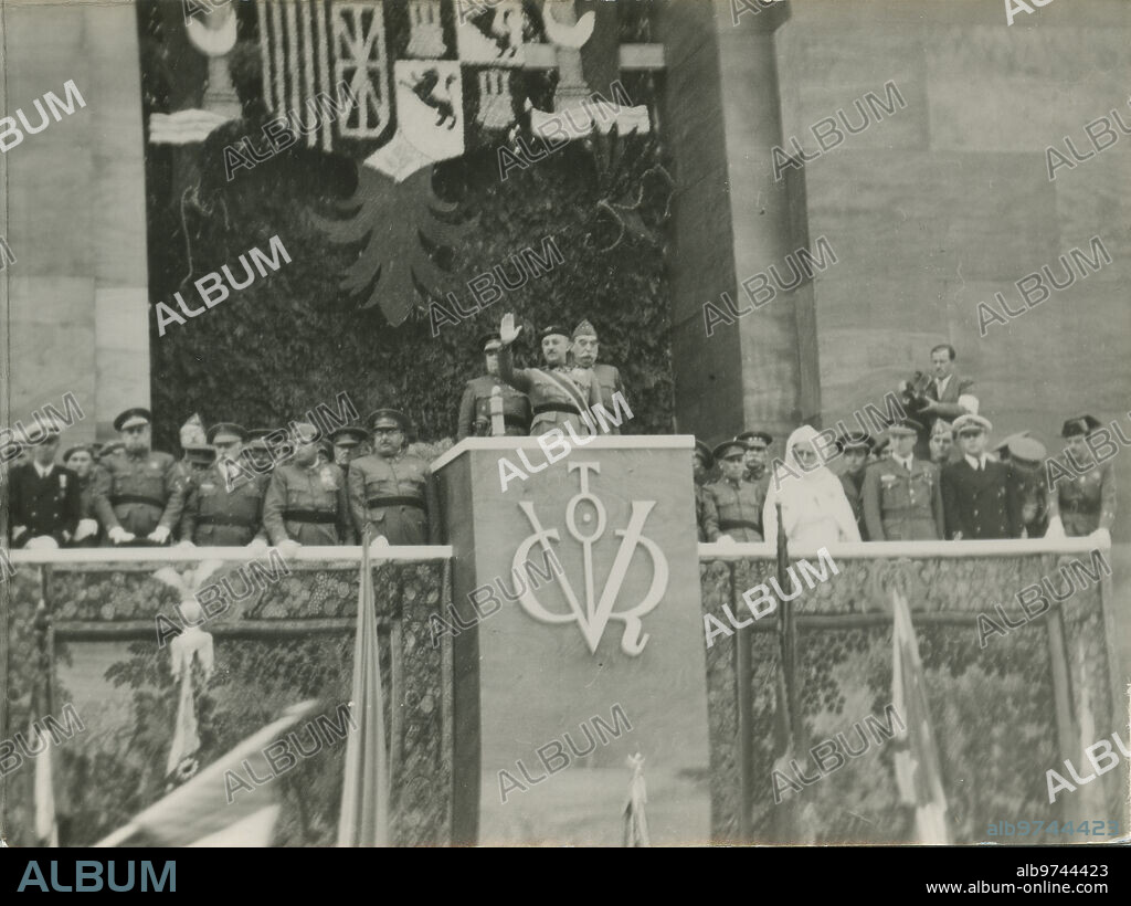Bilbao, April 1939. Victory Parade in Bilbao. In the image, Caudillo Francisco Franco giving a speech to the people of Bilbao.