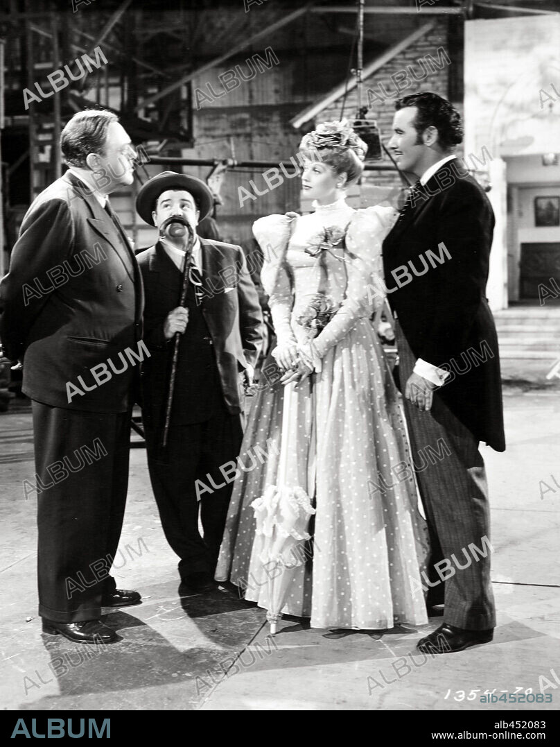 LOU COSTELLO, LUCILLE BALL and PRESTON FOSTER in ABBOTT AND COSTELLO IN HOLLYWOOD, 1945, directed by S. SYLVAN SIMON. Copyright M.G.M.