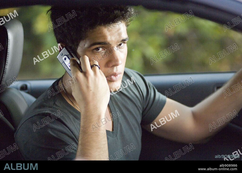 STEVEN STRAIT en LA ALIANZA DEL MAL, 2006 (THE COVENANT), dirigida por RENNY HARLIN. Copyright SCREEN GEMS/ALLUMINATION FILMWORKS/COLUMBIA TRISTAR FILMS / WENK, JONATHAN.