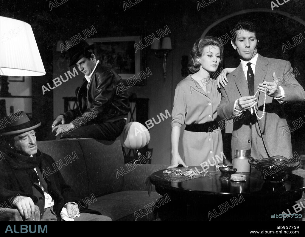 CARLOS LARRAÑAGA en MELOCOTON EN ALMIBAR, 1960, dirigida por ANTONIO DEL AMO.