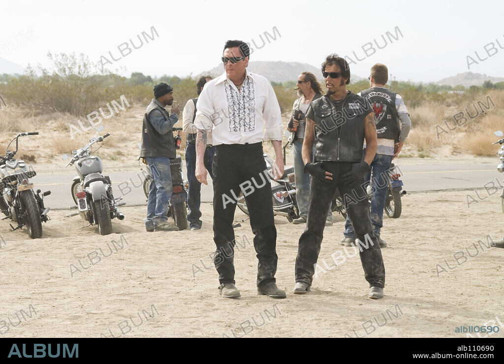 LARRY BISHOP and MICHAEL MADSEN in HELL RIDE, 2008, directed by LARRY BISHOP. Copyright DIMENSION FILMS.