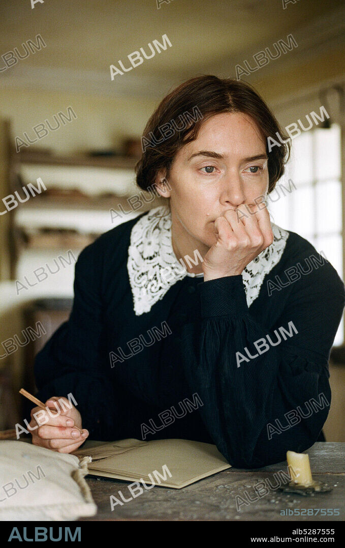 KATE WINSLET en AMMONITE, 2020, dirigida por FRANCIS LEE. Copyright See-Saw Films / BFI / BBC Films.