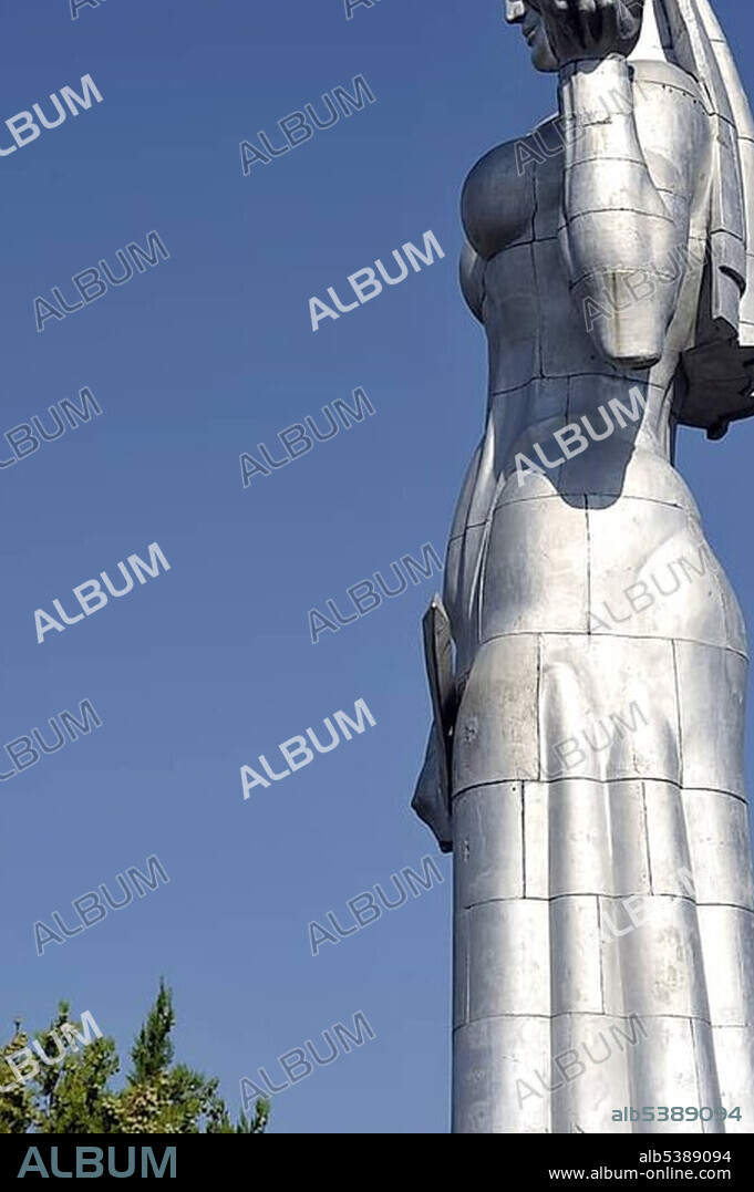 Monument to Kartlis Deda or the Mother of Kartli, Tbilisi, Georgia, Western Asia, Asia.