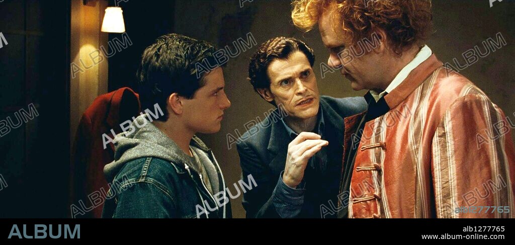 CHRIS MASSOGLIA, JOHN C. REILLY and WILLEM DAFOE in CIRQUE DU FREAK, 2009 (CIRQUE DU FREAK: THE VAMPIRE'S ASSISTANT), directed by PAUL WEITZ. Copyright Donners company/universal pictures.