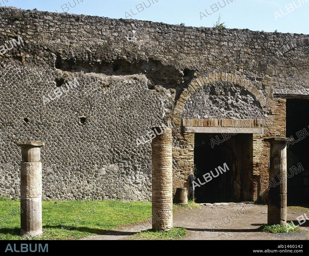Pompeii. Ancient Roman city. Little Theatre or Odeon. Established in the 1st century BC, used to host plays and musical events. Entrance. Campania, Italy.