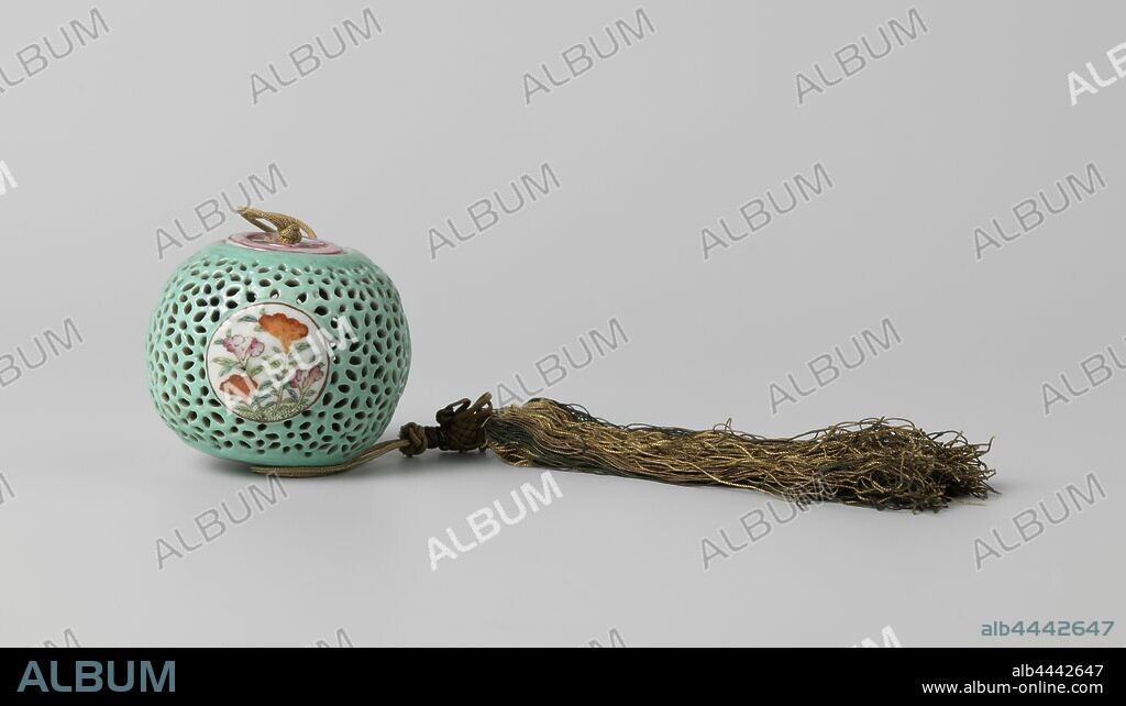 Pierced fragrance ball with silk tassel, Openwork incense ball of porcelain with silk tassel, painted on the glaze in turquoise, blue, red, pink, green, yellow, eggplant and black. The wall of the ball with lace work with three medallions with flower sprays. The brush is attached to a loose lid with a cord. Email sur biscuit with famille rose colors., anonymous, China, c. 1825 - c. 1874, Qing-dynasty (1644-1912) / Daoguang-period (1821-1850), porcelain (material), glaze, silk, vitrification, d 6 cm l 22 cm h 10.3 cm w 36.8 cm × d 14 cm.