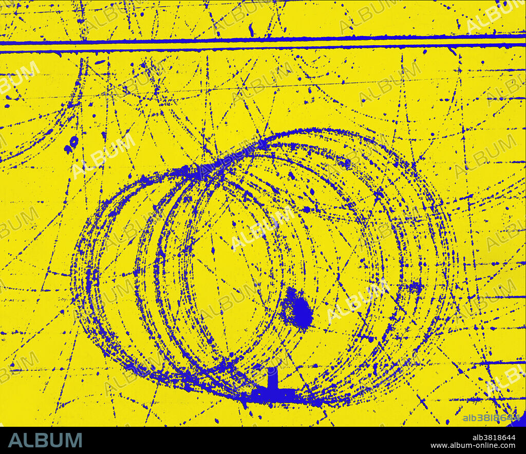 Cloud Chamber Event, Electron and Positron
