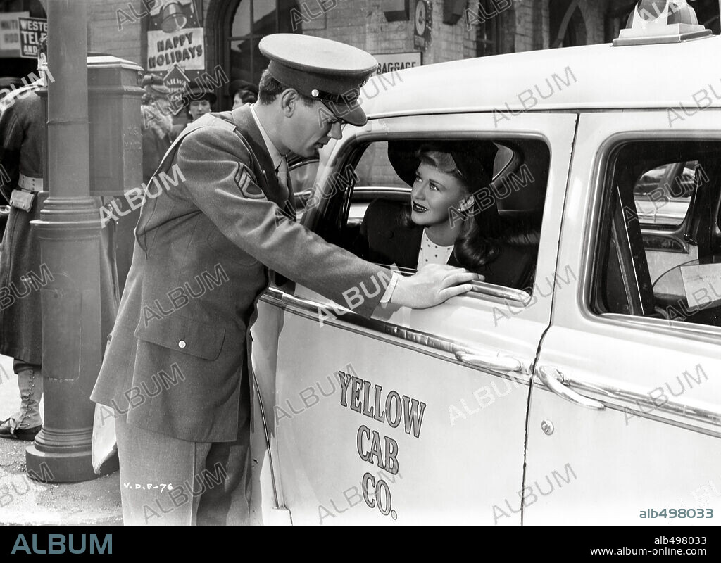 GINGER ROGERS and JOSEPH COTTEN in I'LL BE SEEING YOU, 1944, directed by WILHELM DIETERLE. Copyright SELZNICK-UNITED ARTISTS.