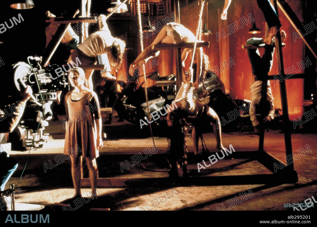 TANGO, 1998, dirigida por CARLOS SAURA. Copyright POLYGRAM.