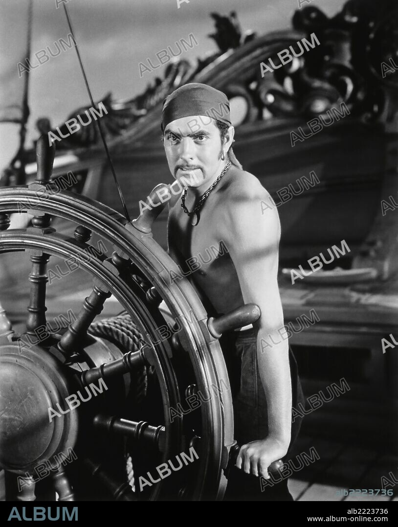 TYRONE POWER en EL CISNE NEGRO, 1942 (THE BLACK SWAN), dirigida por HENRY KING. Copyright 20TH CENTURY FOX.