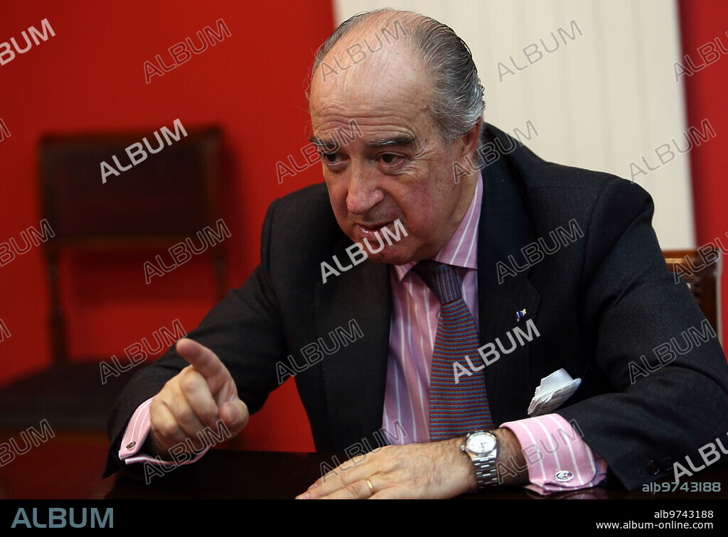 madrid, 27-2-2014.-interview with antonio sainz de vicuña, former director of the legal service of the ECB-photo ernesto acute.archdc.