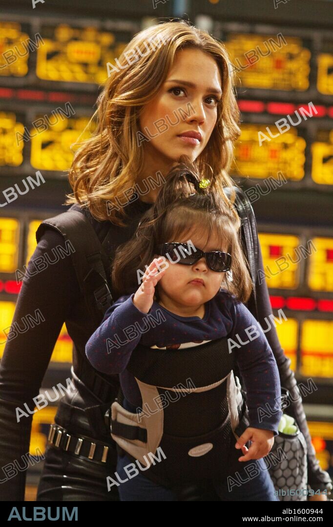 JESSICA ALBA in SPY KIDS 4: ALL THE TIME IN THE WORLD, 2011, directed by ROBERT RODRIGUEZ. Copyright DIMENSION FILMS.