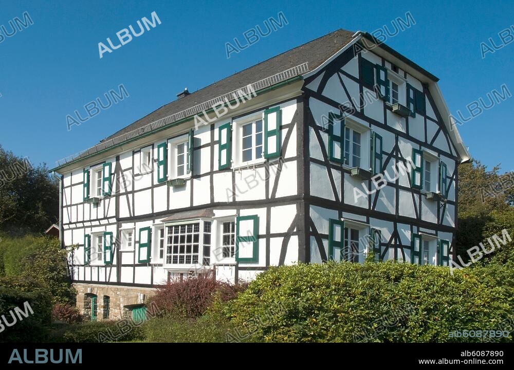 BRD, Nordrhein-Westfalen, Kürten im Rheinisch-Bergischen Kreis, Fachwerkhaus.