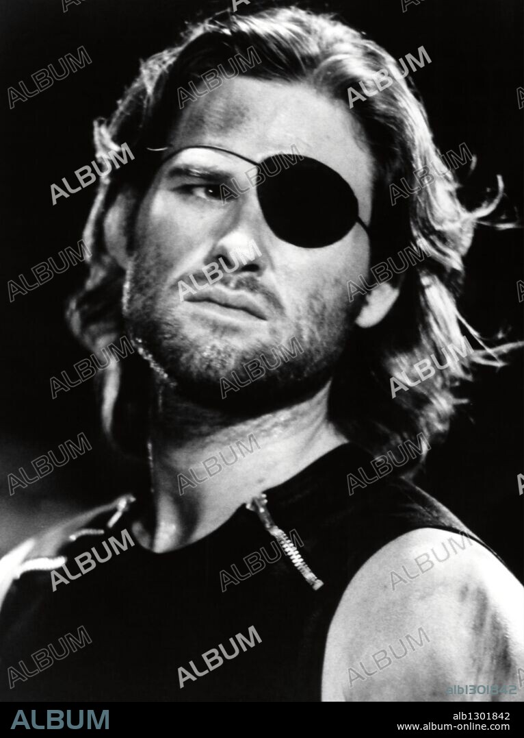 KURT RUSSELL in ESCAPE FROM NEW YORK, 1981, directed by JOHN CARPENTER. Copyright AVCO EMBASSY.