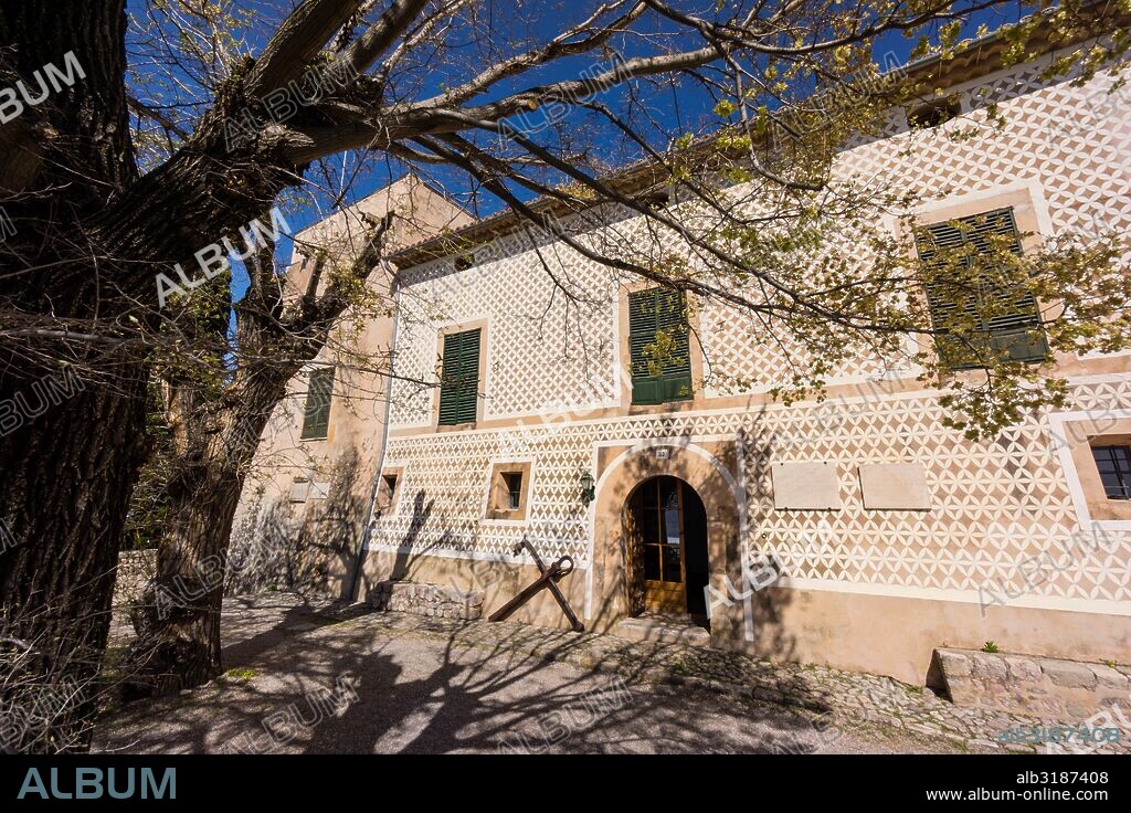 Monasterio de Miramar,  Valldemossa, fundado en 1276 por Jaume II, a petición de Ramon Llull, Mallorca, balearic islands, spain, europe.