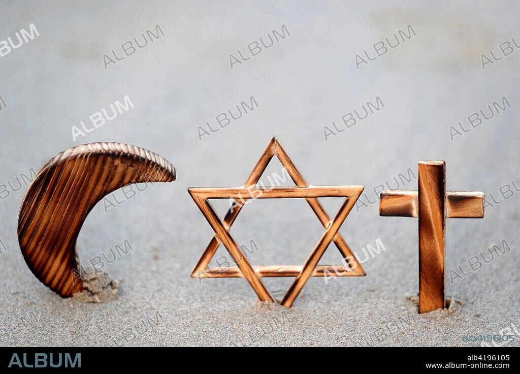 Christianity, Islam, Judaism 3 monotheistic religions. Jewish Star, Cross and Crescent : Interreligious symbols.