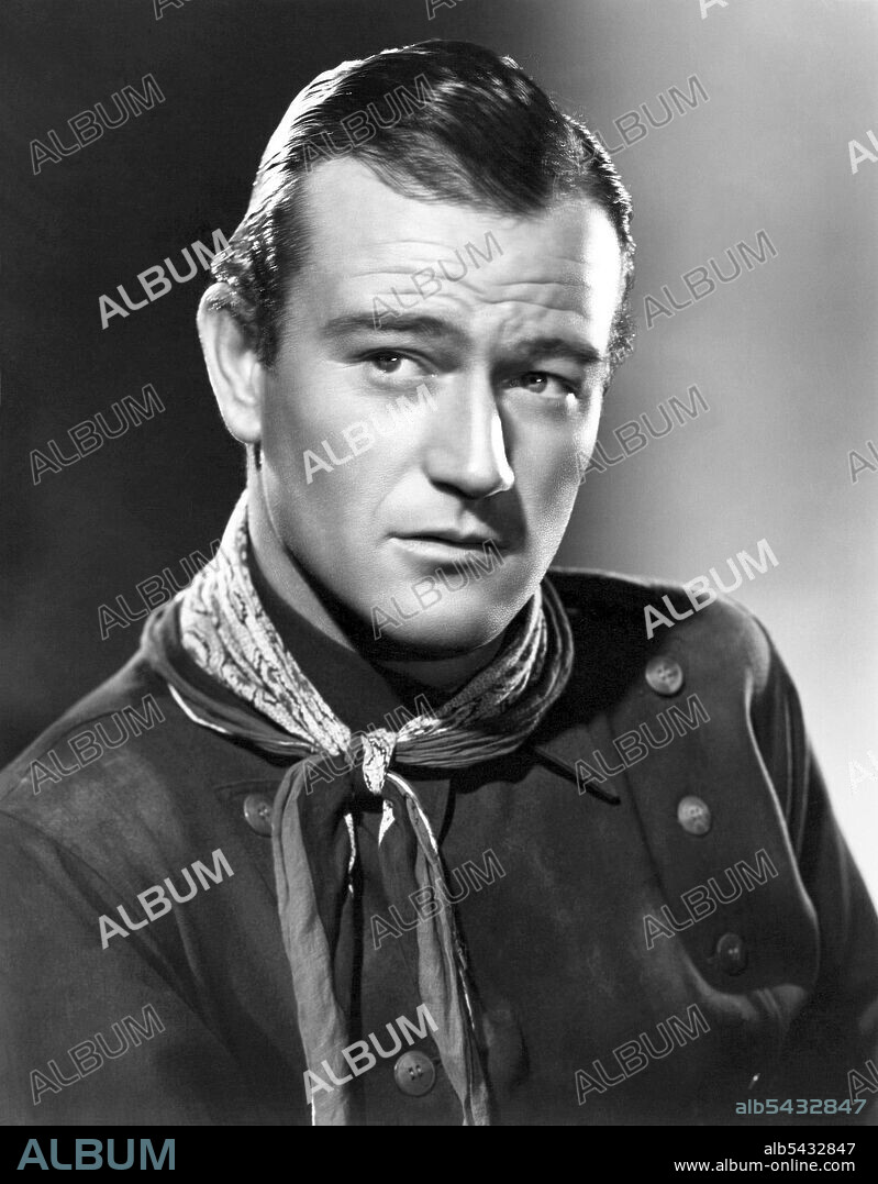 JOHN WAYNE en LA DILIGENCIA, 1939 (STAGECOACH), dirigida por JOHN FORD. Copyright UNITED ARTISTS.