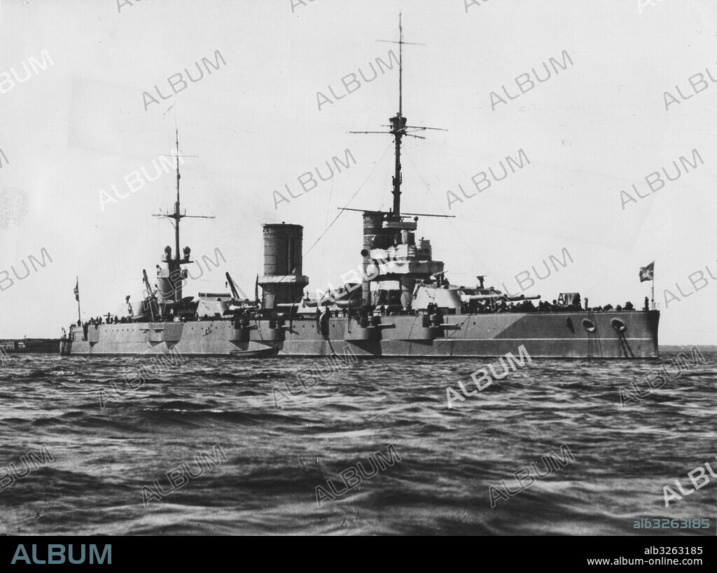 Russian Battle Cruiser ''Petropavlovsk''.