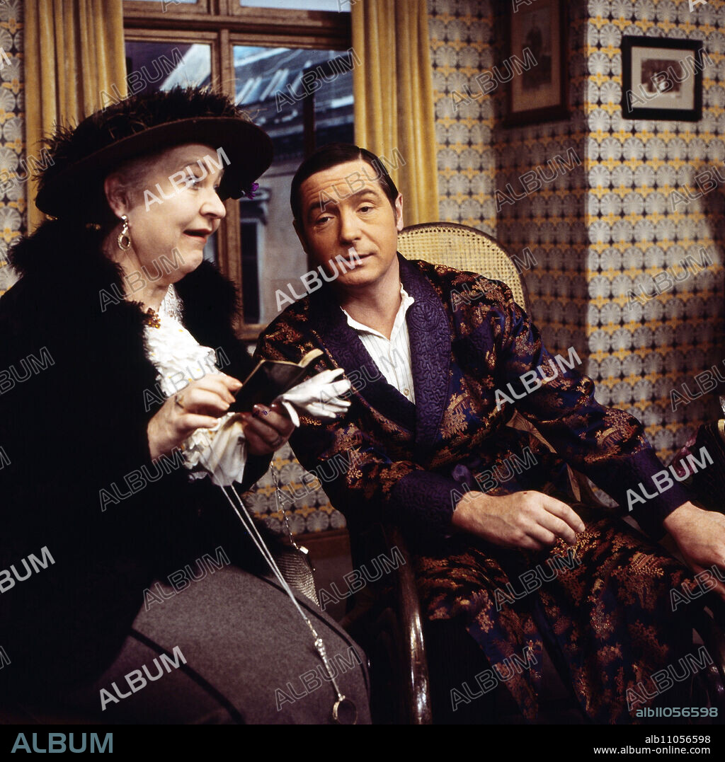 Pott wants to get married, farce from the Ohnsorg Theater in Hamburg, Germany 1975, Actor: Hilde Sicks, Jochen Schenck.