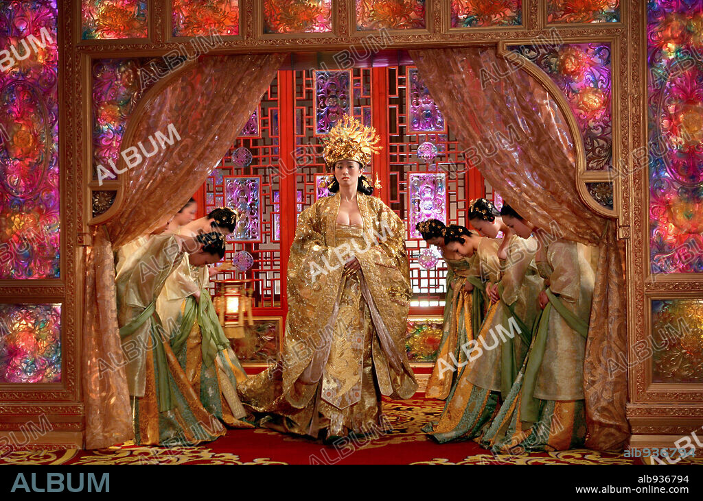 LI GONG in CURSE OF THE GOLDEN FLOWER, 2006 (MAN CHENG JIN DAI HUANG JIN JIA), directed by YIMOU ZHANG. Copyright BEIJING NEW PICTURE FILM CO./ELITE GROUP ENTERPRISES / XIAOYAN, BAI.