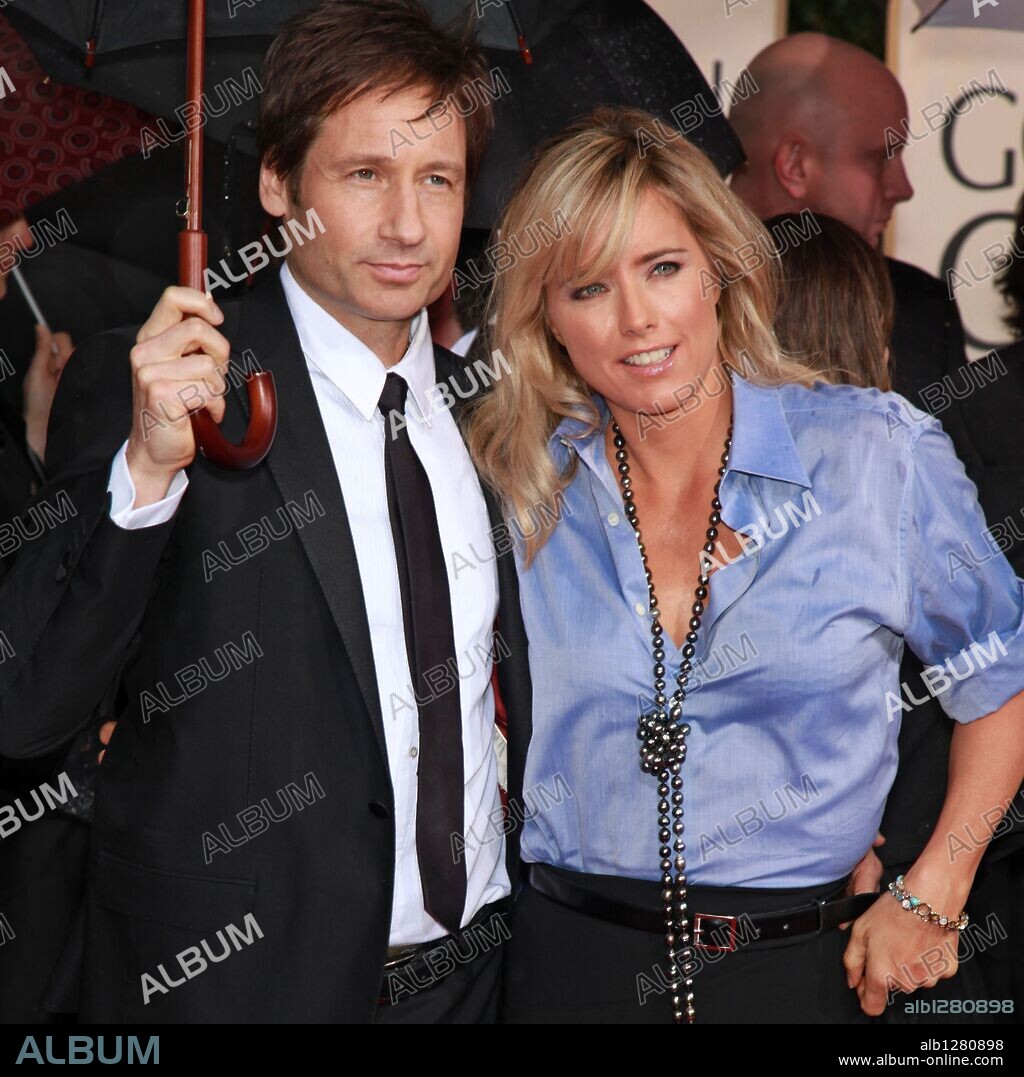 DAVID DUCHOVNY and TEA LEONI. Jan 17, 2010 - Los Angeles, California, USA - DAVID DUCOVNY and TIA LEONI arrive for the Golden Globe Awards show. 17/01/2010