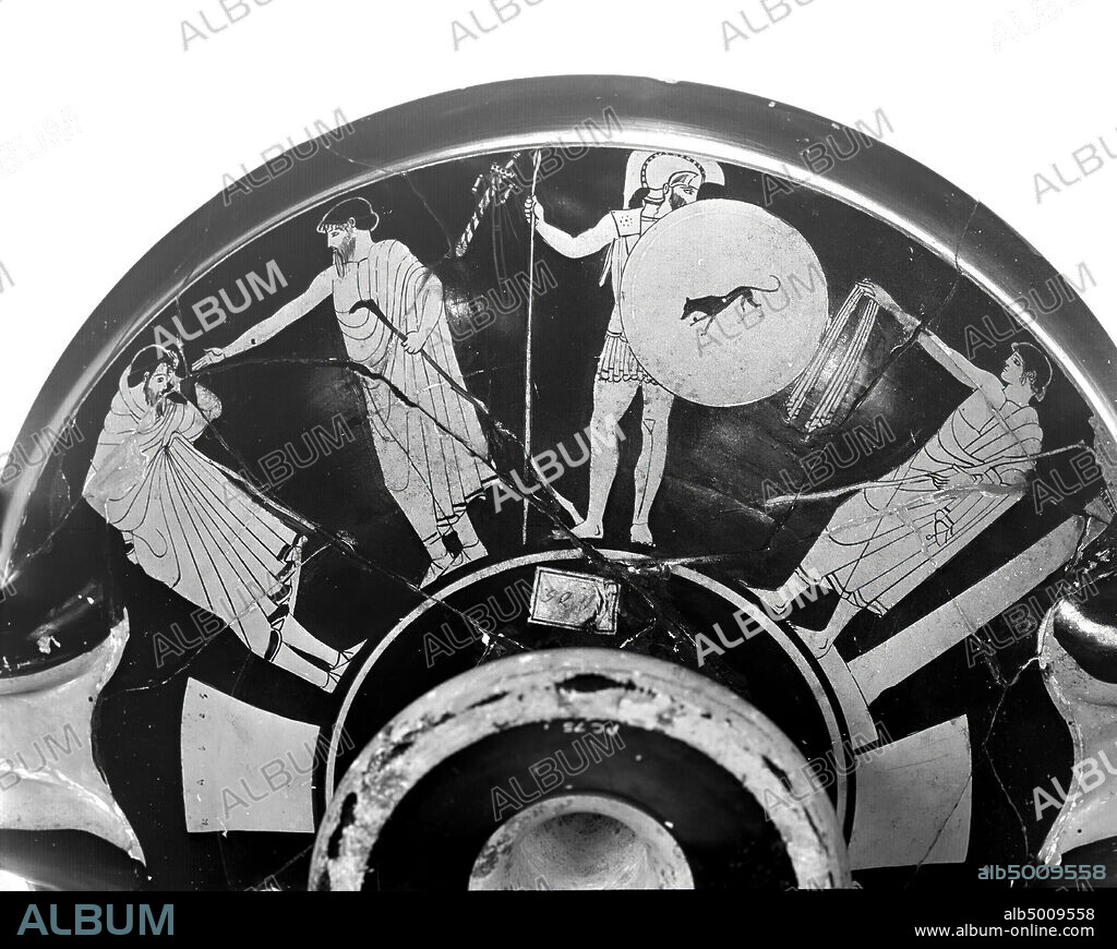 Attic red-figure kylix or cup type C. Inside: voting on the arms of Achilles. Athena present. Outside: A. ditto (3 youths, bearded man, Athena and altar with voting pebbles). B. The aftermath of the voting (Ajax, bearded man, Odysseus and a youth.) Attic red-figured kylix type C. Painter of Louvre G 265. Inside: Voting on who now gets the arms of Achilles in the presence of Athena. about who now gets the arms of Achilles, Ajax or Odysseus Also in the presence of, vase, kylix type C, earthenware, red-figure, Attic, 11.8 cm, ø 26.9 cm, red-figure, Attic, Painter or Louvre G 265 -480.