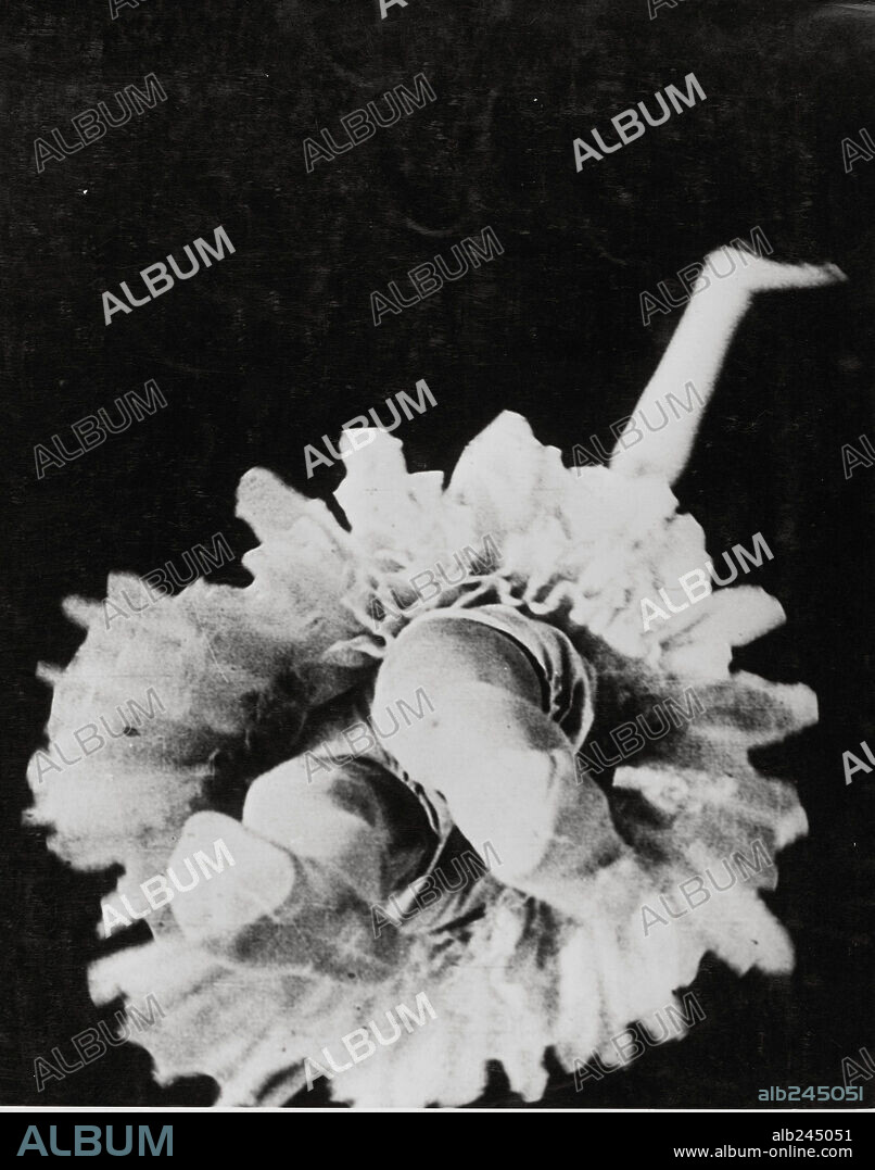 ENTR'ACTE, 1924, directed by RENE CLAIR.