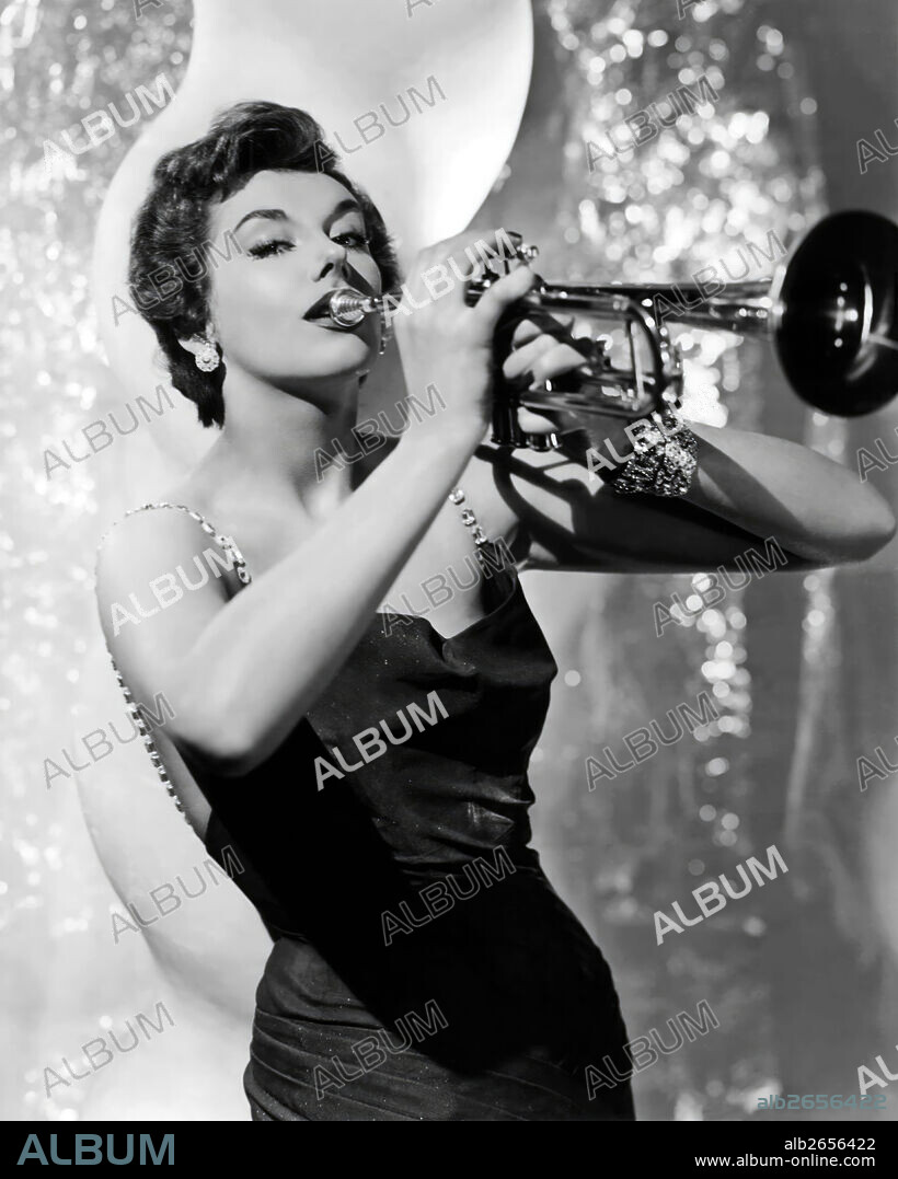 KAY KENDALL en GENOVEVA, 1953 (GENEVIÈVE), dirigida por HENRY CORNELIUS. Copyright UNIVERSAL PICTURES.